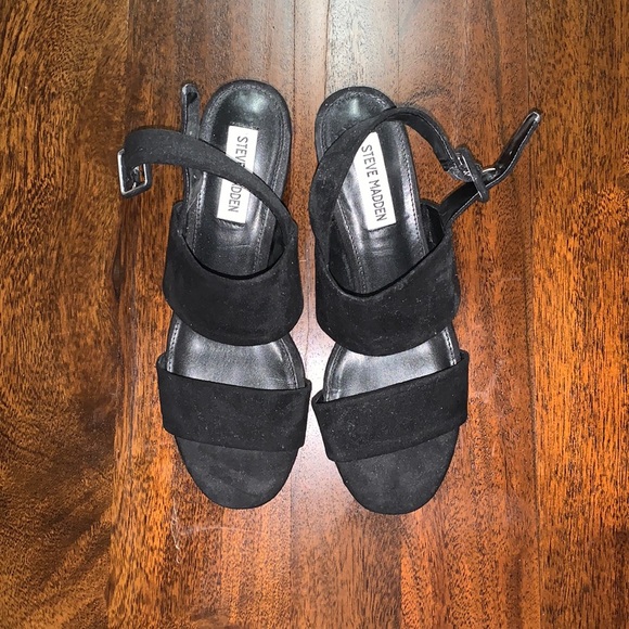 Steven Madden sandals - Picture 1 of 4